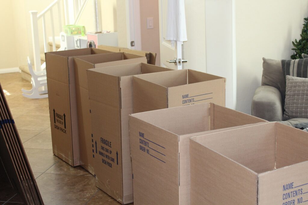 Moving-boxes