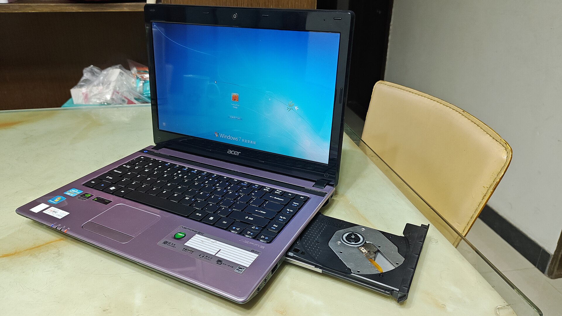 Acer Aspire 4752 Laptop - 05