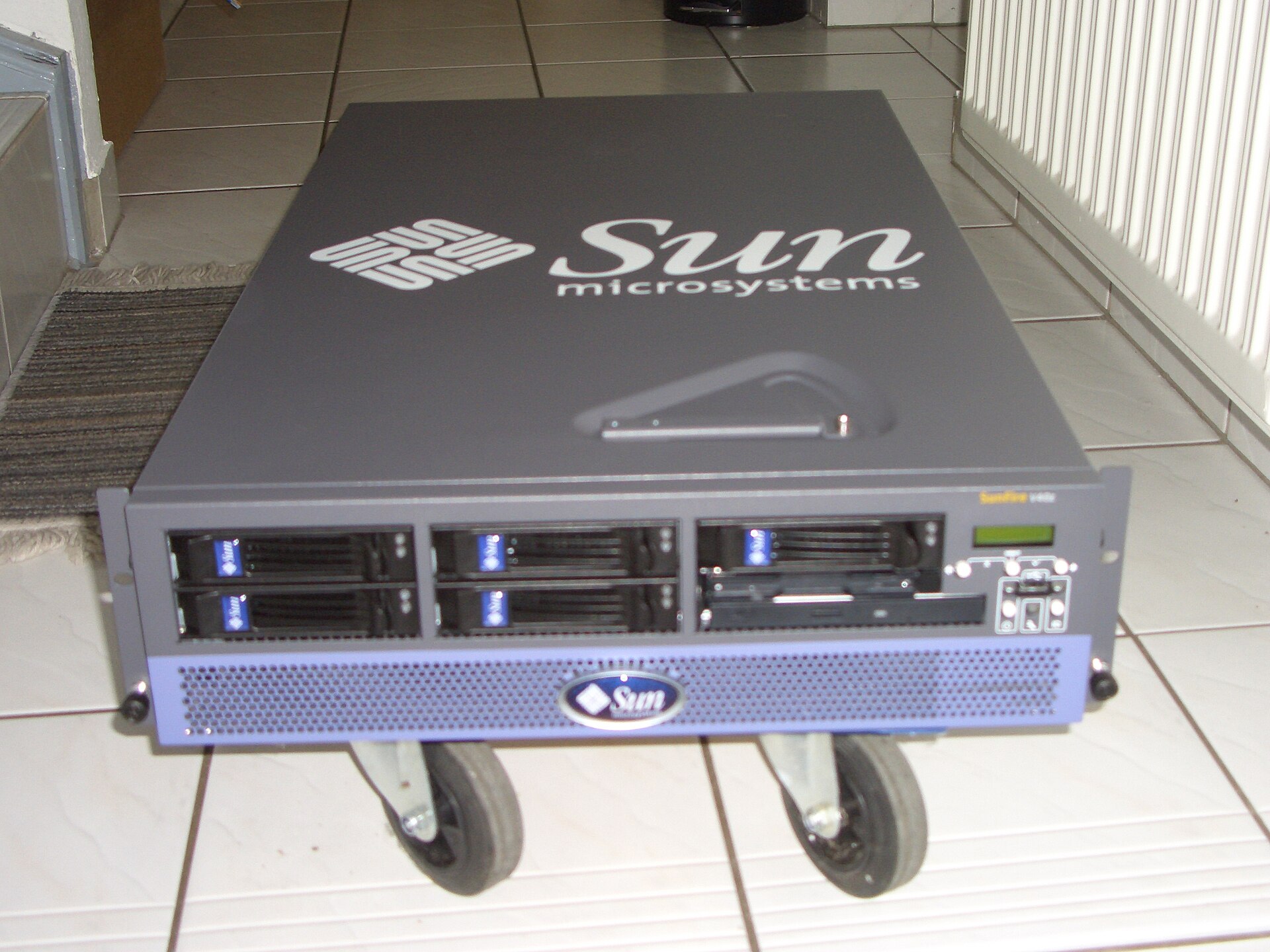 Zedler toolserver unboxing front panel